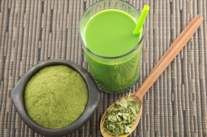 Moringa Juice: Weight Loss Wonder or Hype? Watch Video & Unveiling the Truth Behind the Miracle Tree!