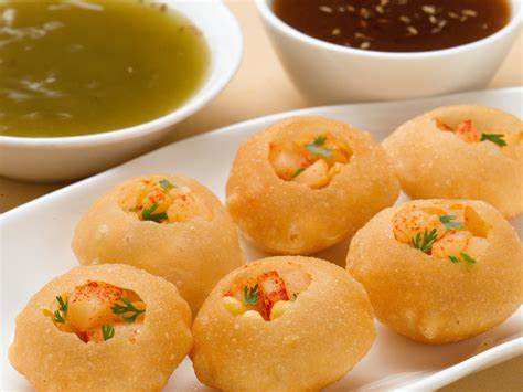 Pani Puri Panic or Play? Watch Video to Separate Fact from Fry!