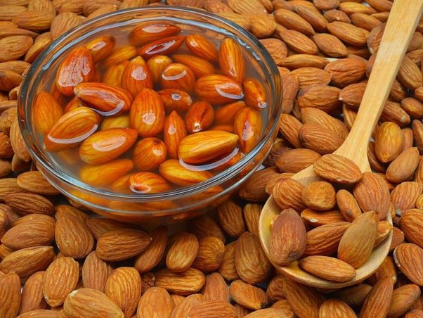 Almonds Unveiled: Is Eating Them With Skin or Without the Secret to Optimal Health?