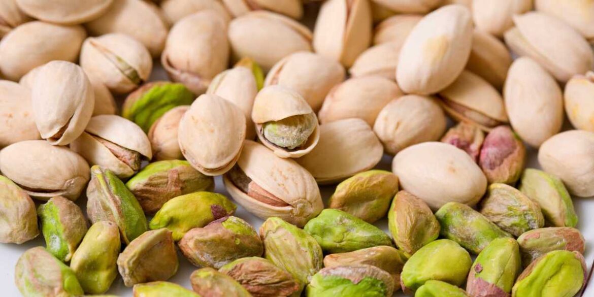 The Surprising Eye Benefits of Pistachios: A Delicious Approach to Healthy Vision