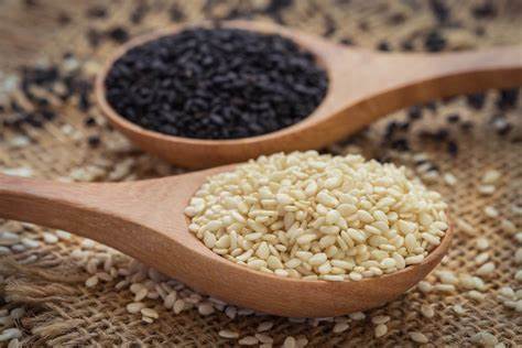 "Watch: This Video Reveals the Incredible Health Benefits of Sesame Seeds for Winter Wellness"