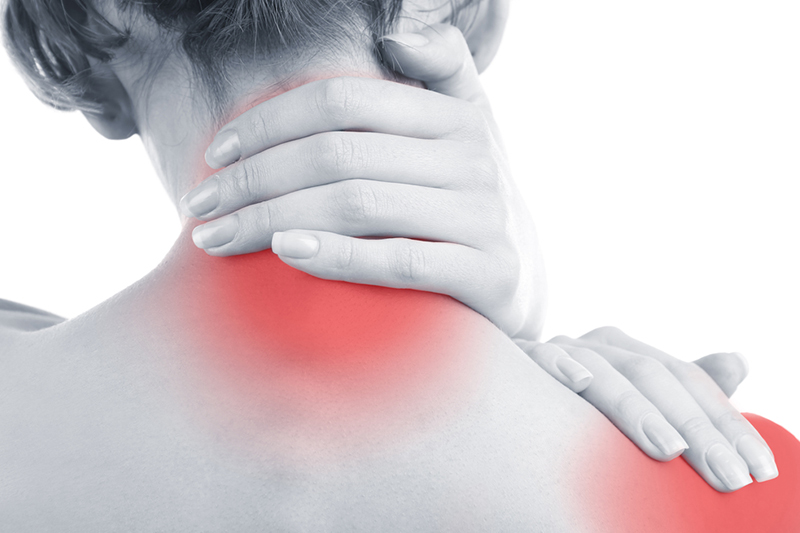 "How Winter Triggers Cervical Spine Pain: Doctors Share Tips to Prevent Seasonal Discomfort"